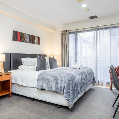 Highrise Studio Apartment W/ Ac, Pool & Gym In Auckland Cbd Exterior photo